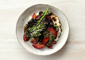 Grilled Kale Salad with Ricotta and Plums Photo:  Romulo Yanes